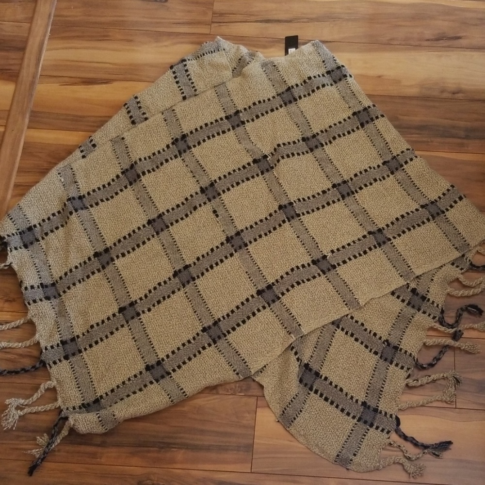 Plaid over the head shawl 🍁🍂